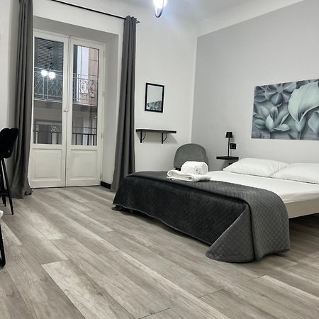 Bibi Rooms And Suite Palermo Exterior photo