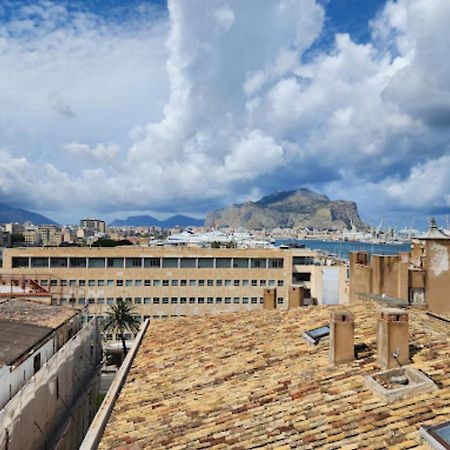 Bibi Rooms And Suite Palermo Exterior photo