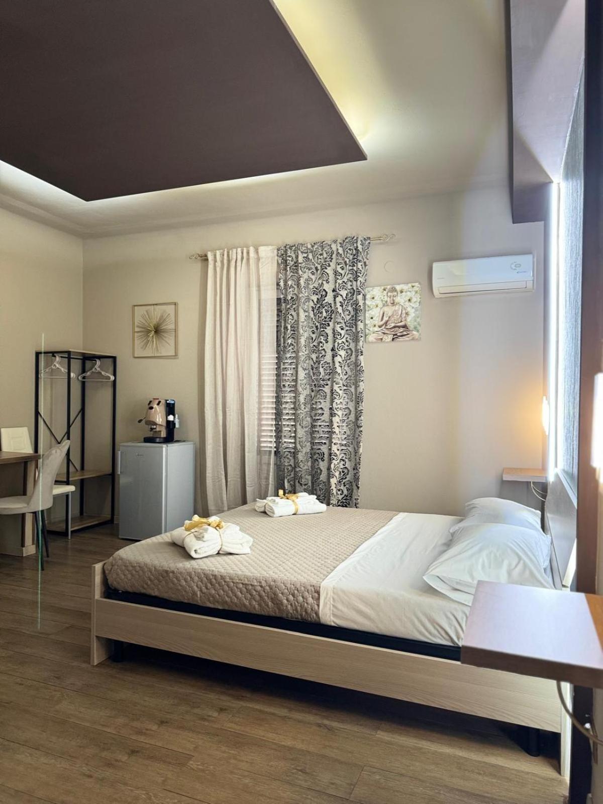 Bibi Rooms And Suite Palermo Exterior photo