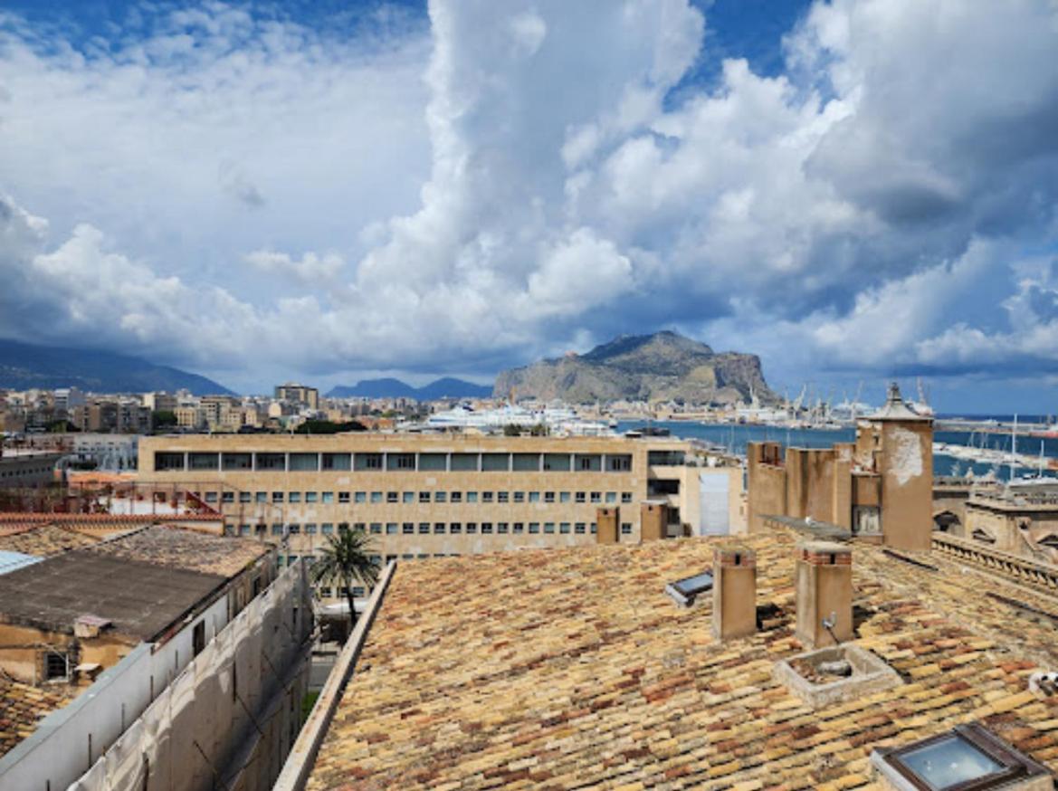 Bibi Rooms And Suite Palermo Exterior photo